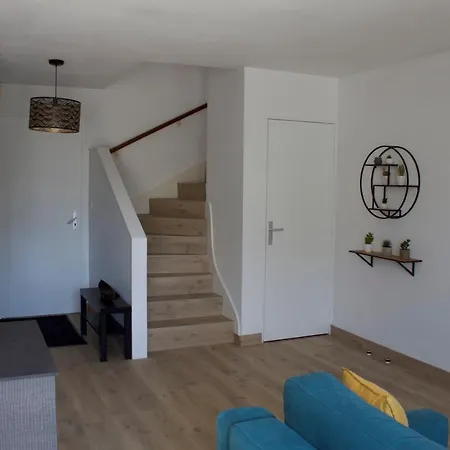Σπίτι διακοπών Maison-villa Quiberon, 5 Personnes, Jardin, Proche Du Port, Plages Baie Et Ocean Quiberon