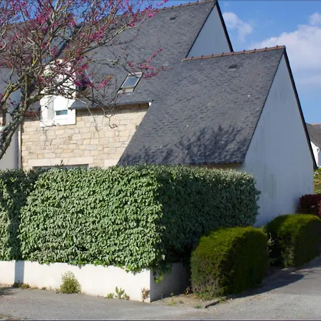 Σπίτι διακοπών Maison-villa Quiberon, 5 Personnes, Jardin, Proche Du Port, Plages Baie Et Ocean Quiberon